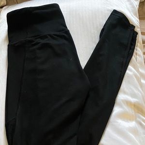 Black women’s high waisted champion leggings